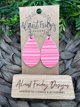 Load image into Gallery viewer, Genuine Leather Earrings - Lines - Stripes - Teardrop Earrings - Coral - Statement Earrings - Summer Earrings