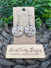 Load image into Gallery viewer, Wood Earrings - Daisies - White - Easter - Spring - Engraved - Flowers - Floral - Statement Earrings