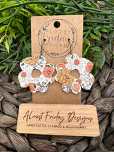 Load image into Gallery viewer, Genuine Leather Earrings - Wildflowers - Daisies - Modern Flower - Floral - Cream - Orange - Green - Mustard - Summer Earrings - Spring - Fall - Statement Earrings - Spring - Flowers - Floral