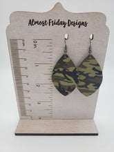 Load image into Gallery viewer, Genuine Leather Earrings - Valentine's Day - Leaf Cut Earrings - Heart - Black and White - Red Hearts