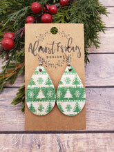 Load image into Gallery viewer, Genuine Leather Earrings - Christmas Trees - Christmas Earrings - Winter - Teardrop