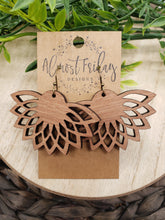 Load image into Gallery viewer, Wood Earrings - Fan - Brown - Statement Earrings - Sapele - Flower - Half Flower - Wooden Earrings