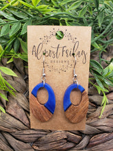 Load image into Gallery viewer, Wood Earrings - Oval - Resin - Statement Earrings - Blue - Indigo - Pearlescent - Walnut