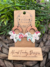 Load image into Gallery viewer, Genuine Leather Earrings - Petal - Scallop - Cream - Green - Pink - Red - Blue - Daisies - Flower - Statement Earrings - Arch Connector - Wood and Leather Earrings
