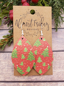 Genuine Leather Earrings - Christmas Trees - Christmas Earrings - Winter - Leaf Cut - Statement Earrings - Red and Green - Holiday Earrings