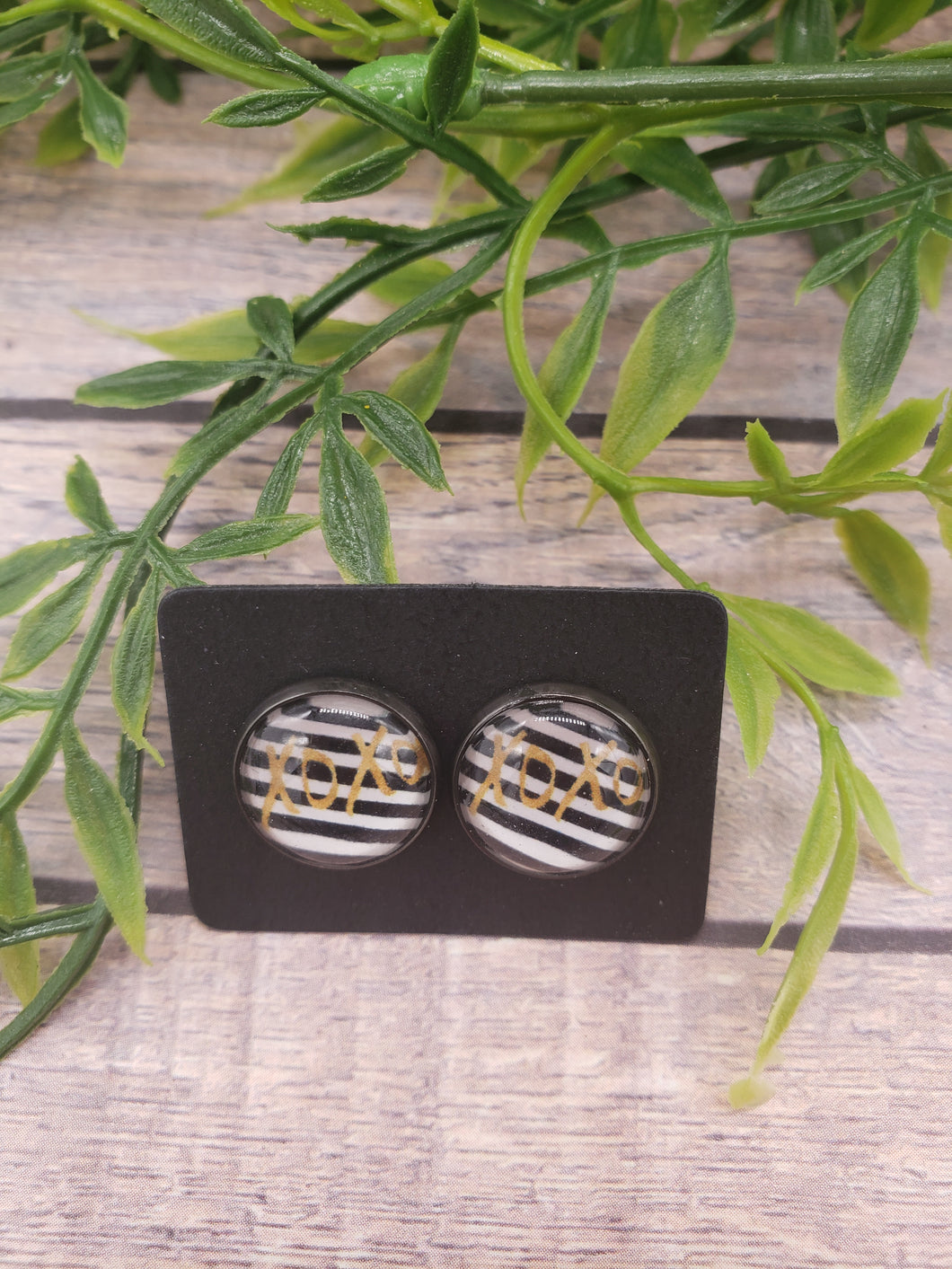 Glass Dome - Black and White - Stud Earrings - Striped Earrings - Valentine Earrings - Love - XOXO