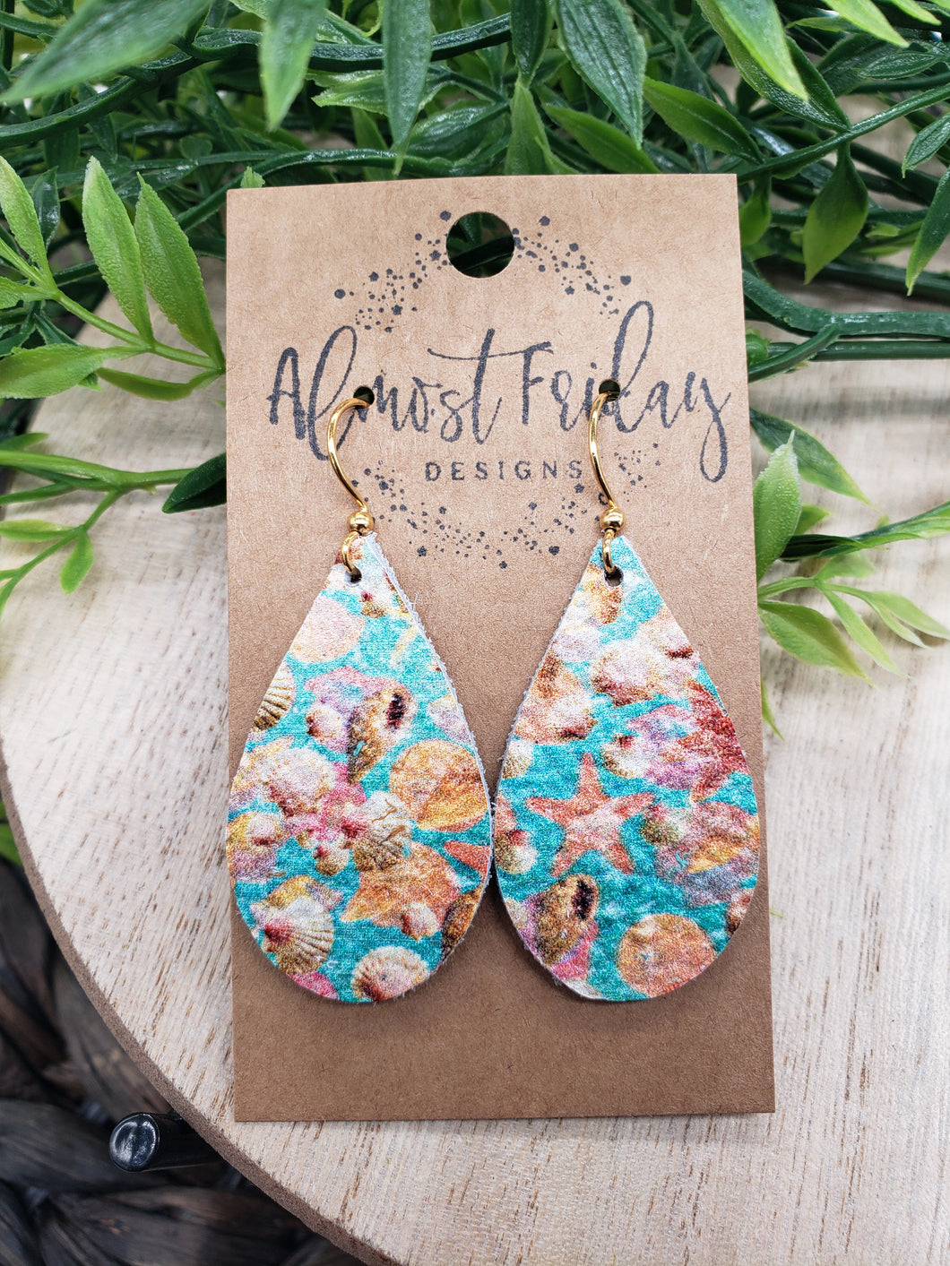 Genuine Leather Earrings - Seashell - Teardrop - Beach Design - Statement Earrings - Summer Earrings