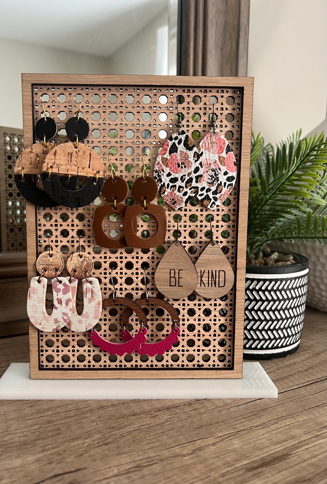 Earring Holder Earrings Display Rattan Stud Holder Earring