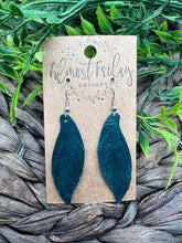 Load image into Gallery viewer, Genuine Leather Earrings - Feather - Feather Earrings - Teal - Turquoise - Statement Earrings - Fringe
