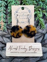 Load image into Gallery viewer, Acrylic Earrings - Circle Earrings - Tortoise Shell - Statement Earrings - Round

