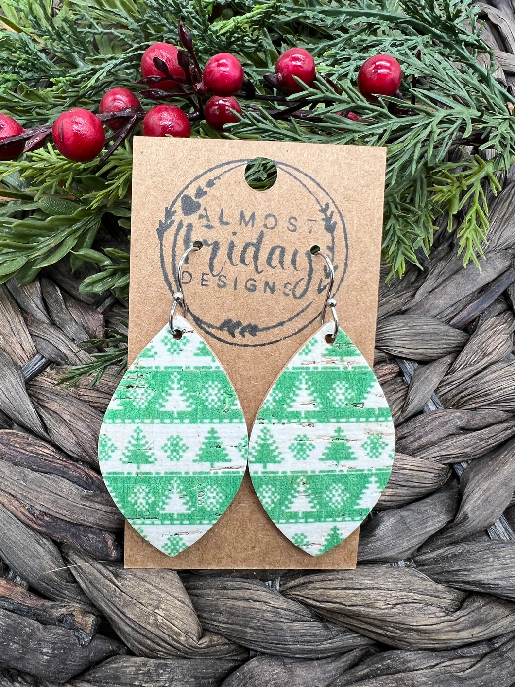 Genuine Leather Earrings - Christmas Trees - Christmas Earrings - Winter - Green - White - Stripes - Statement Earrings - Leaf Cut